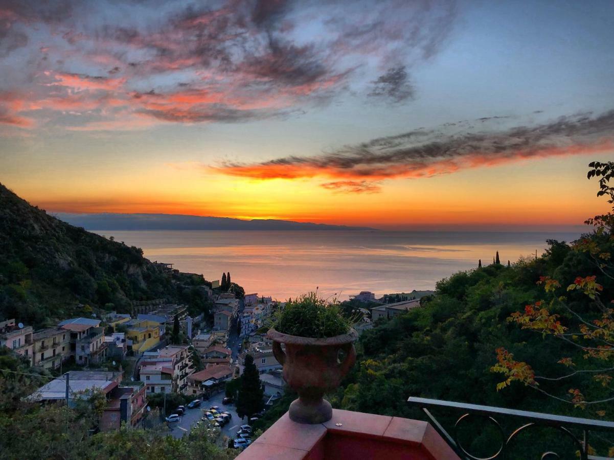 Villa Le Petit Paradis Ταορμίνα Εξωτερικό φωτογραφία